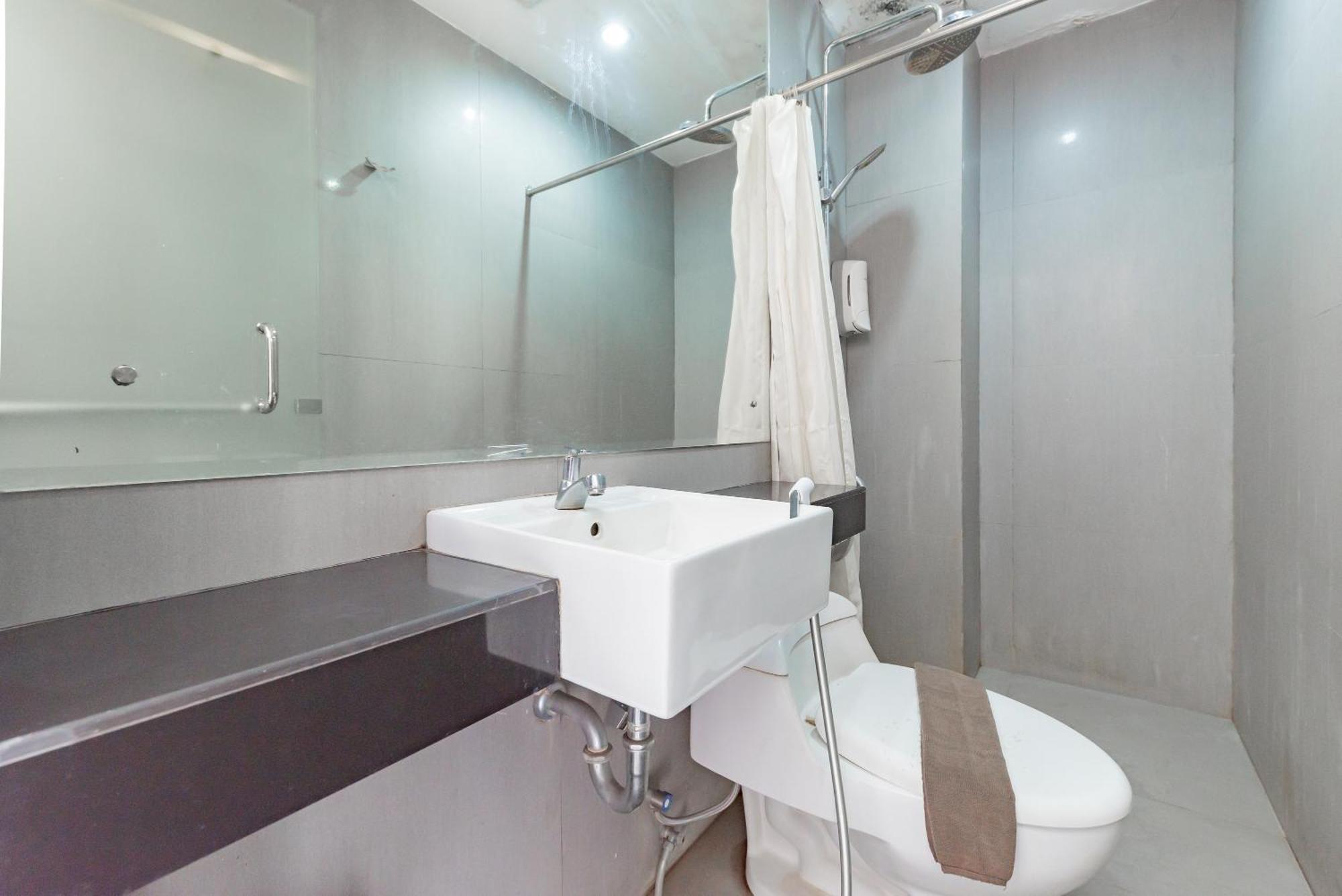 Sans Hotel Diemdi Kiaracondoong Bandung Exterior photo